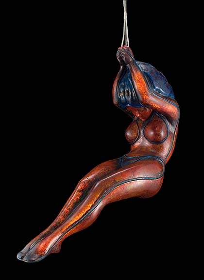 Swinging Girl Lit